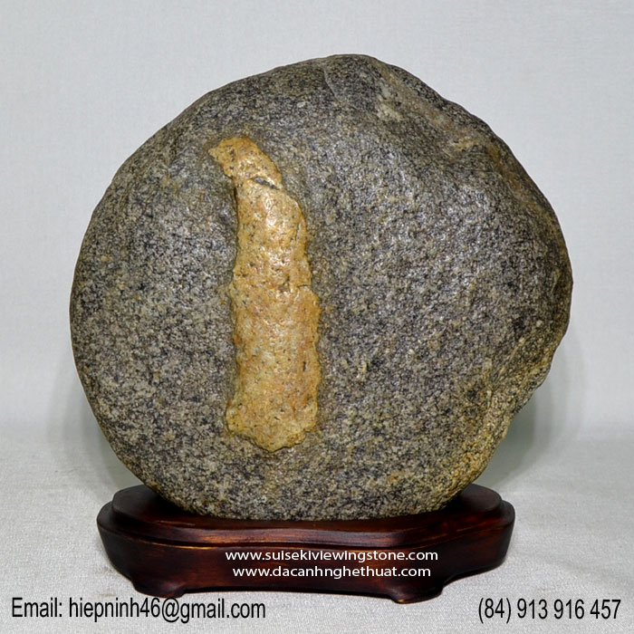 Suiseki Nun 5A1914 – Suiseki Viewing Stones